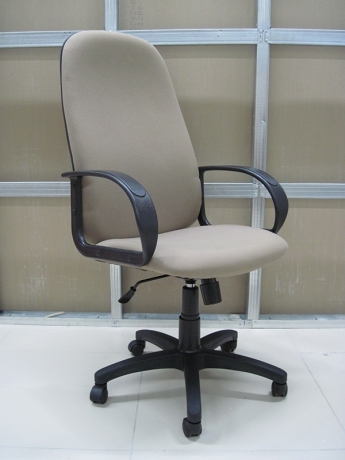 Компьютерное кресло Бюджет Ультра ткань бежевая