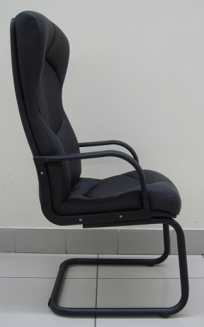 Офисное конференц-кресло Гермес Стандарт экокожа черная