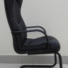 Офисное конференц-кресло Гермес Стандарт экокожа черная