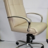 Офисное кресло руководителя Бостон Хром МБ кожа бежевая