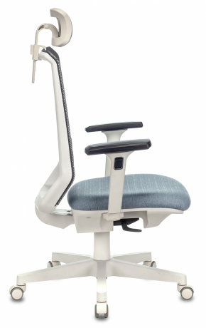 Кресло руководителя Бюрократ EXPERT серый сиденье голубой