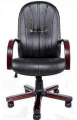 Офисное кресло руководителя Вега Экстра кожа черная