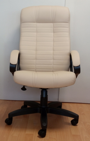 Компьютерное кресло Атлант Ультра SOFT кожа бежевая