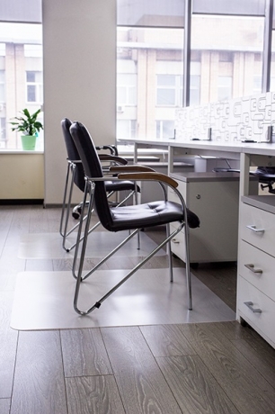 Коврик под кресло 900*1200 мм, матовый, "песок", полипропилен 1,5 мм.