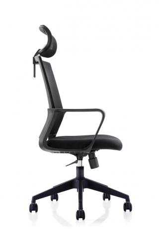 Офисное кресло Norden Практик черный