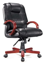 Офисное кресло руководителя Norden Магистр черная экокожа