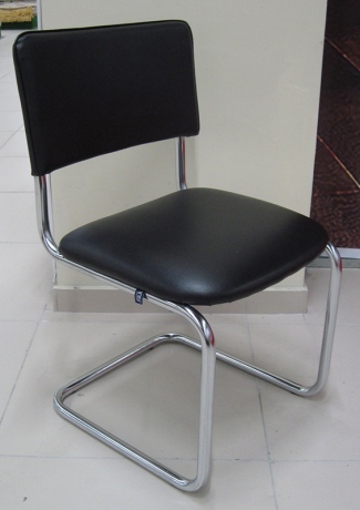 Стул офисный Сильвия хром экокожа черная