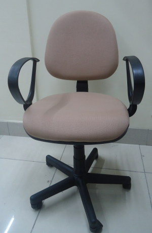 Компьютерное кресло Метро Рондо ткань бежевая