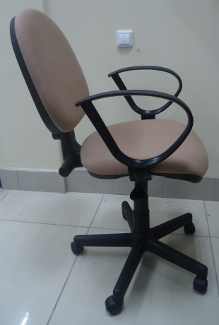 Компьютерное кресло Метро Рондо ткань бежевая