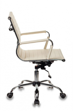 Кресло руководителя Бюрократ CH-883-LOW слоновая кость экокожа