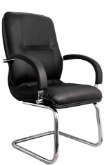 Офисное конференц-кресло с низкой спинкой Филадельфия Хром экокожа черная