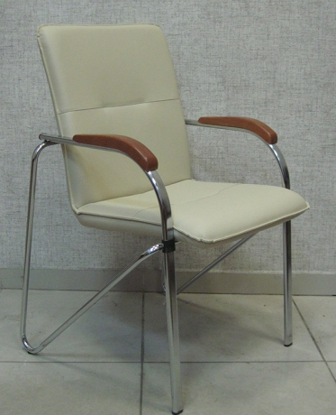 Стул офисный Самба Хром натуральная кожа бежевая