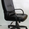 Кресло офисное Пилот Стандарт кожзам черный