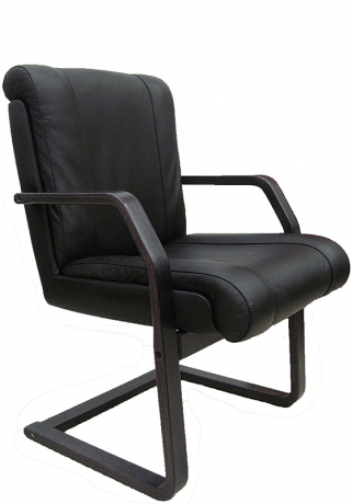 Офисное конференц-кресло с низкой спинкой Орхидея Экстра кожа черная