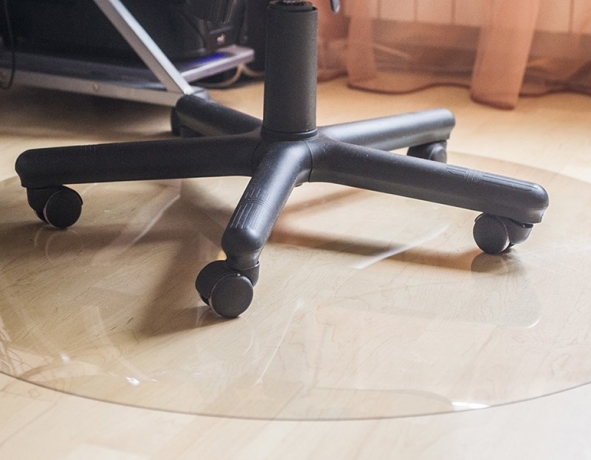 Коврик под кресло D.1000 мм, прозрачный, гладкий, поликарбонат 0,8 мм.