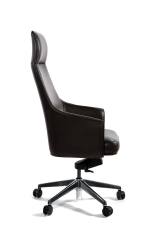 Кресло руководителя Norden Бордо темно-коричневая кожа