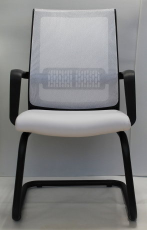 Офисное конференц-кресло Aero Black экокожа/сетка белая