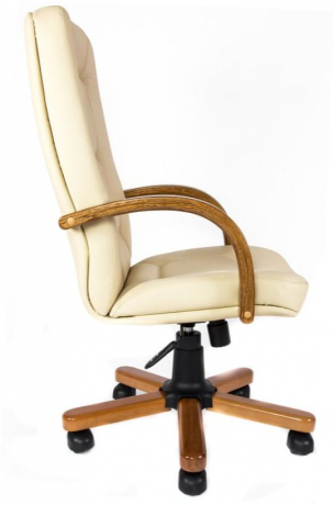 Офисное кресло руководителя Пилот Экстра кожа бежевая