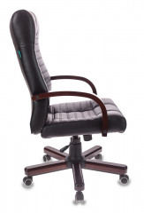 Офисное кресло руководителя Бюрократ KB-10WALNUT Атлант экокожа черная
