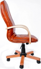 Офисное кресло руководителя Дипломат Экстра кожа коричневая