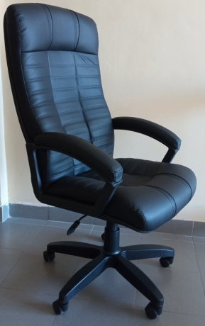 Кресло офисное Атлант XL кожа черная