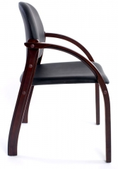 Стул офисный Джуно кожа черная